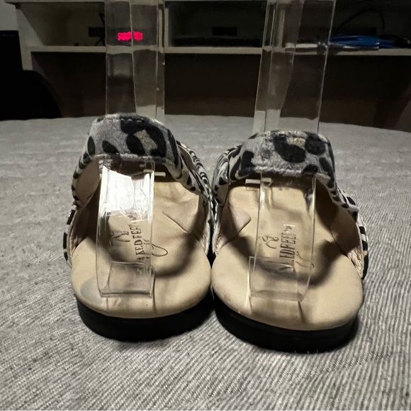 NAKED FEET Leva Sz 6.5 Leather Cheetah Print PointyToe SlingBack Flats Orig $125 - Picture 9 of 11